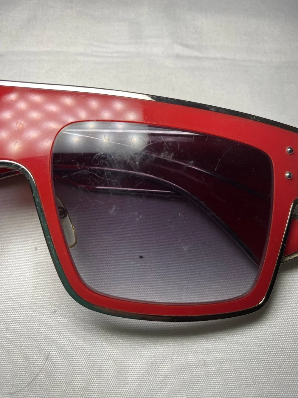 Moschino Red and Black Oversized Square Sunglasses